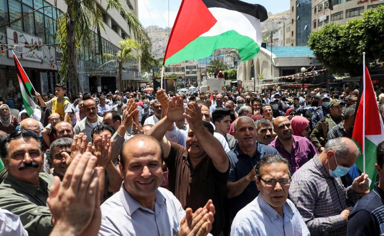 الفلسطينيون في مظاهرات مستمرة رفضا لخطة اسرائيل ضم أراض من الضفة