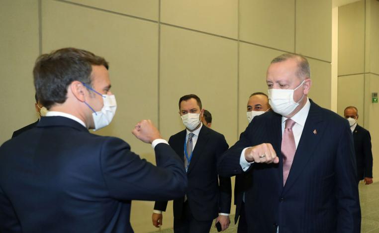 لقاء ماكرون وأردوغان في بروكسل أسس لتهدئة بعد عام من التوترات