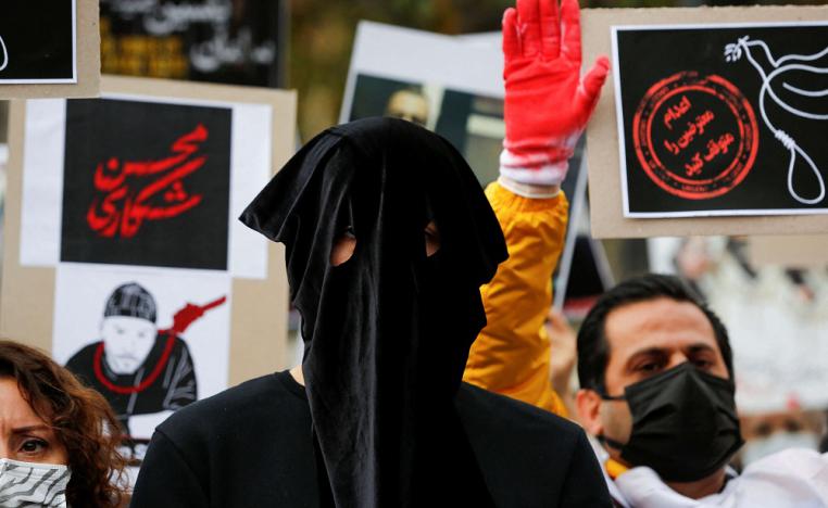 إيران تواجه انتقادات دولية عنيفة بسبب أحكام الاعدام وقمع الاحتجاجات