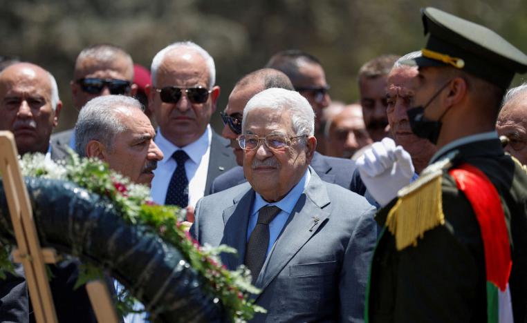 محمود عباس يتعرض لانتقادات في الداخل والخارج