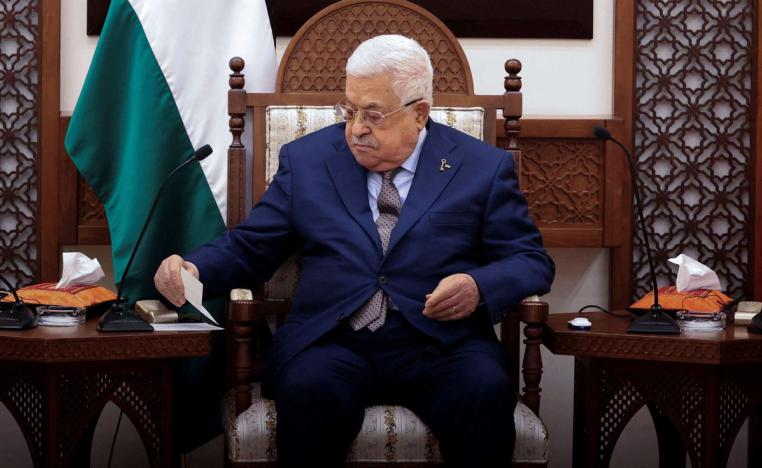 عباس تعرض لعديد الانتقادات بسبب تصريحاته حول المحرقة النازية