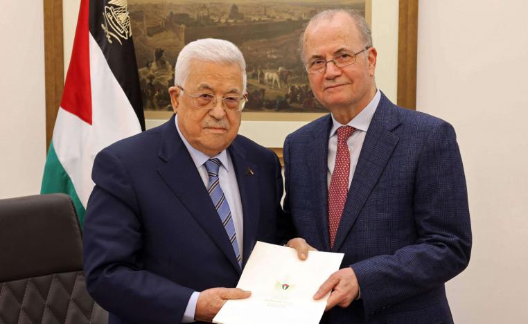 مستشار اقتصادي يقود الحكومة الفلسطينية الثامنة عشر