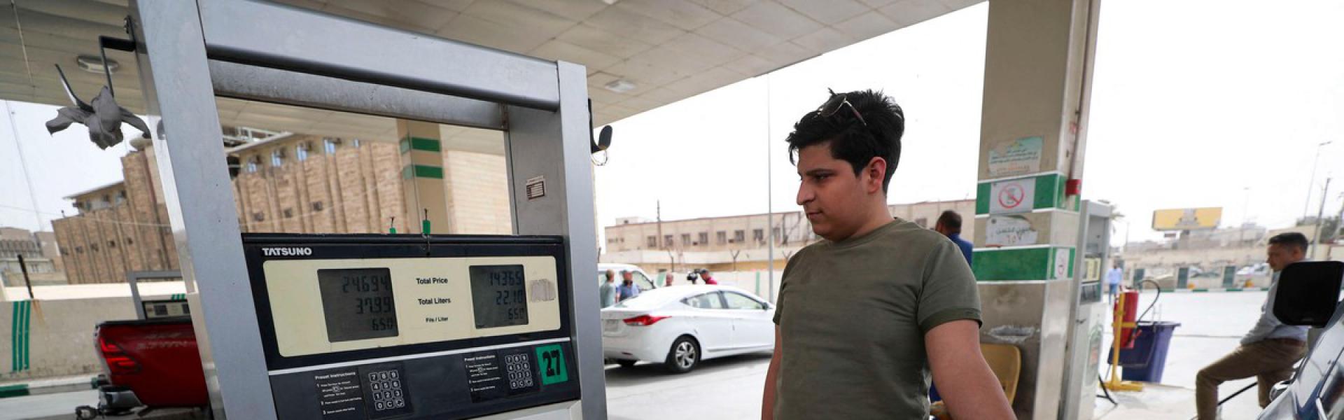 رفع أسعار الوقود جاء في وقت سيء في ظل استمرار التضخم