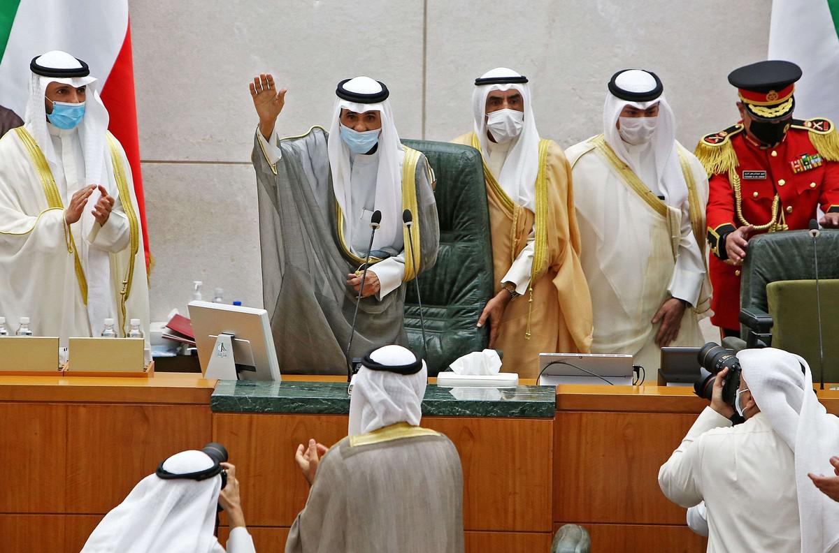 أمير الكويت تعرض الأربعاء الماضي لوعكة صحية أدخل على اثرها المستشفى