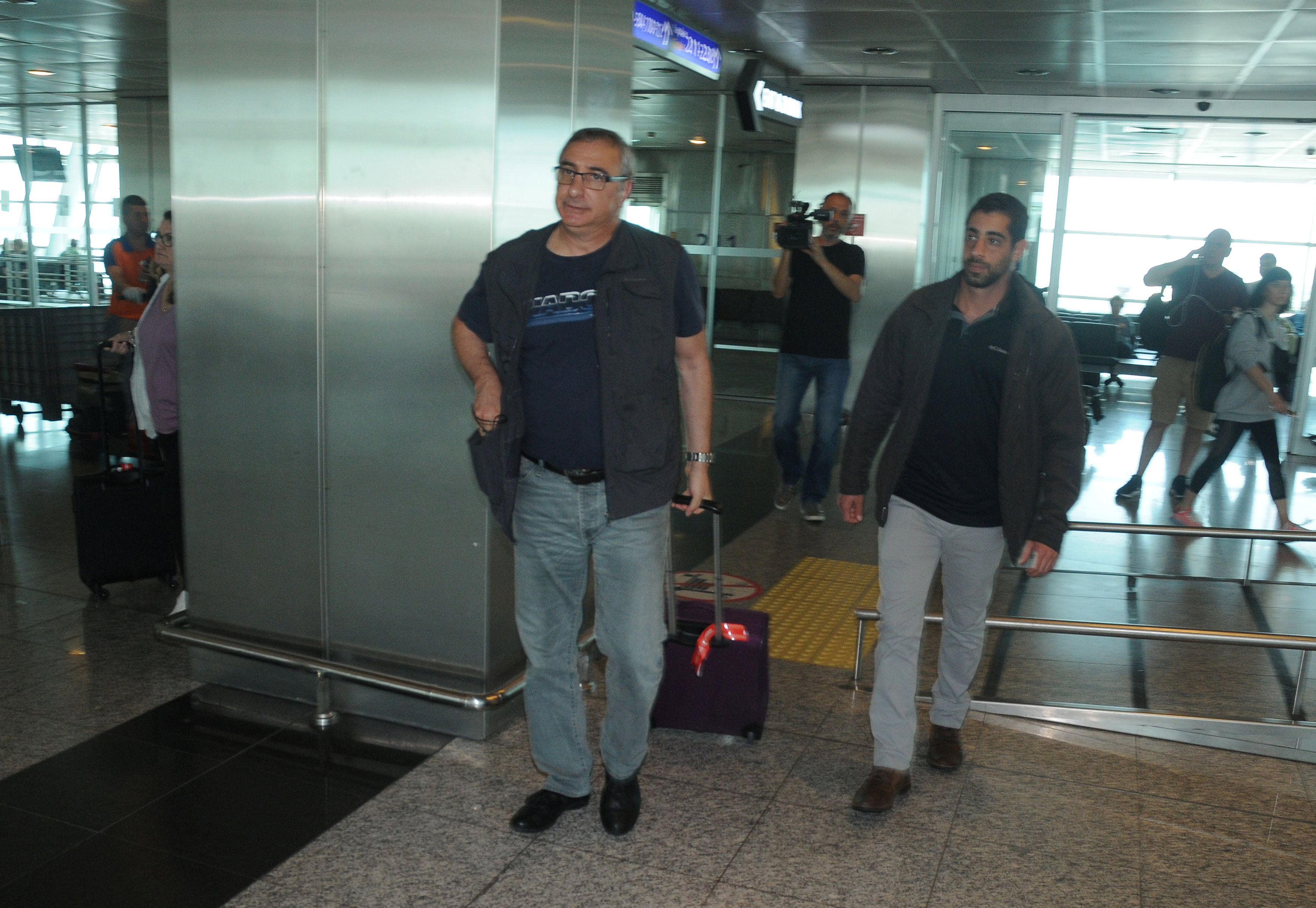 السفير الاسرائيلي لدى أنقرة يغادر إلى اسرائيل من مطار اسطنبول
