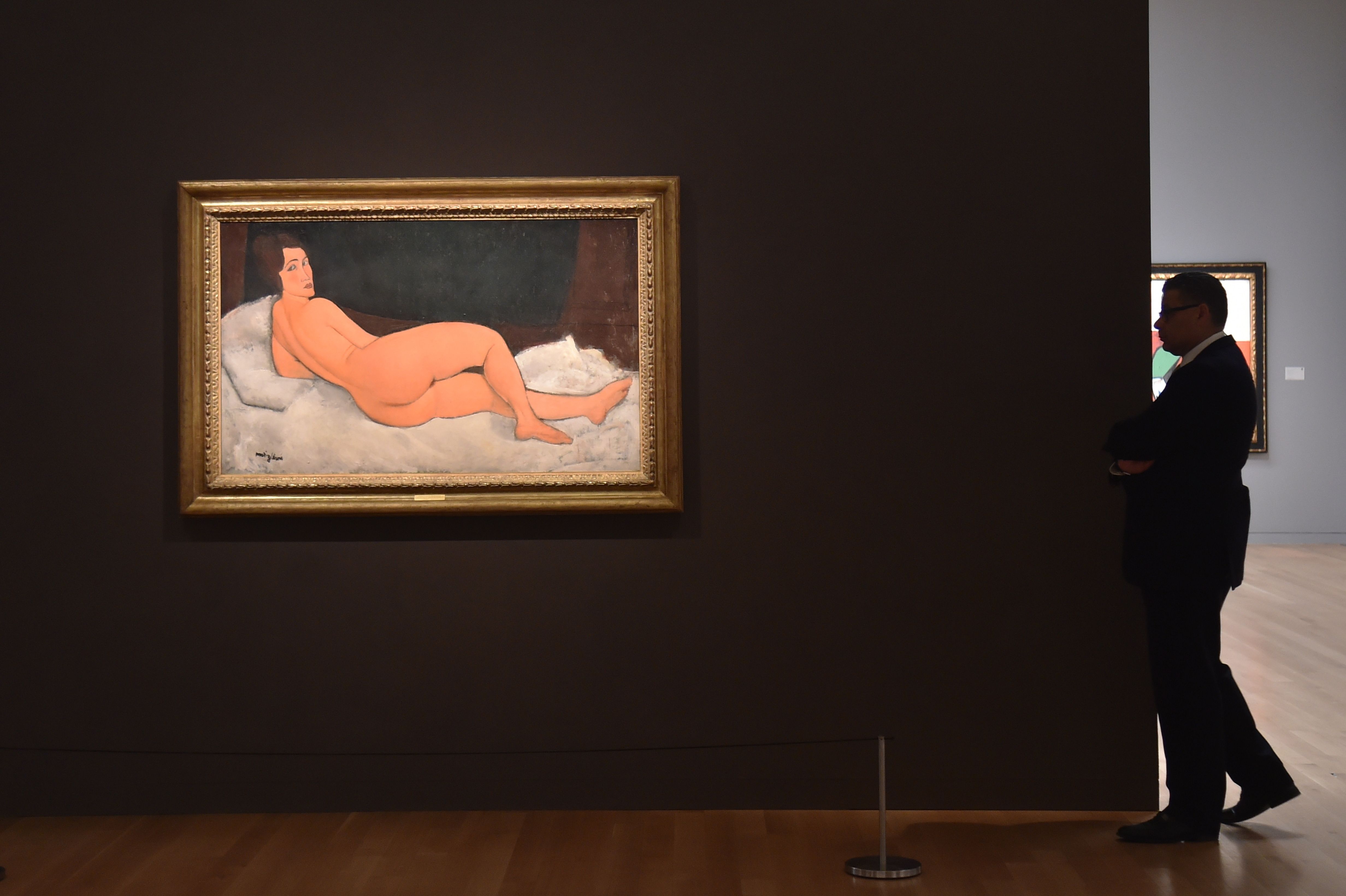 لوحة "امرأة عارية نائمة" لموديلياني