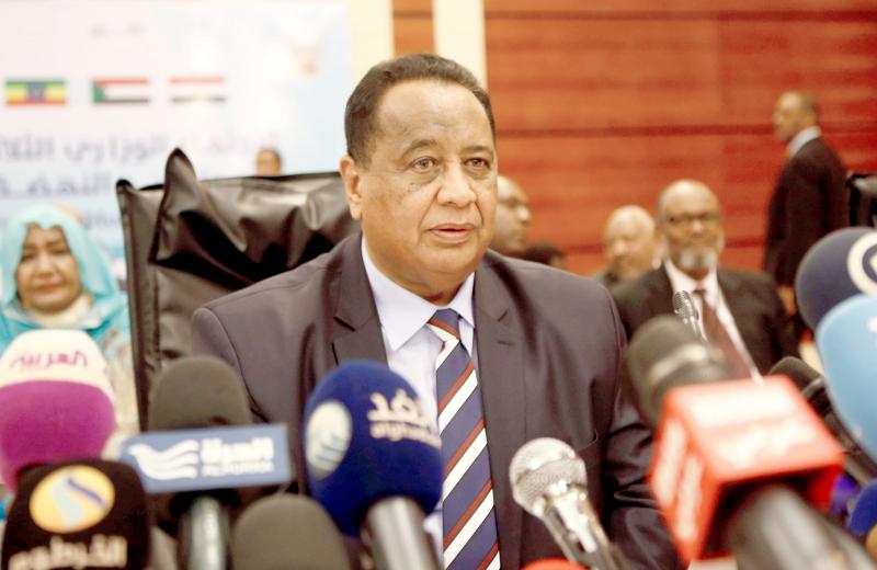 Costly revelation. Former Sudanese Foreign Minister Ibrahim Ghandour attends a meeting in Khartoum, last April