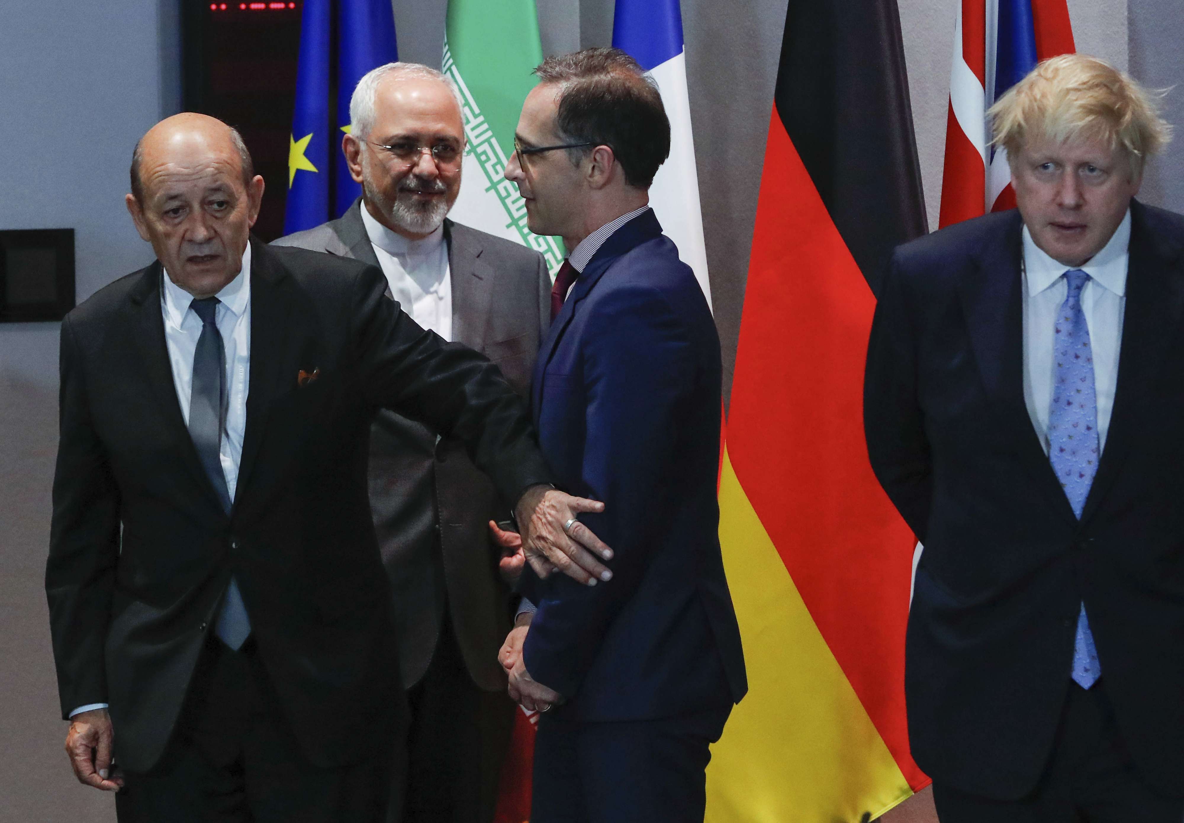 وزير الخارجية الايراني في لقاء مع نظرائه الأوروبيين