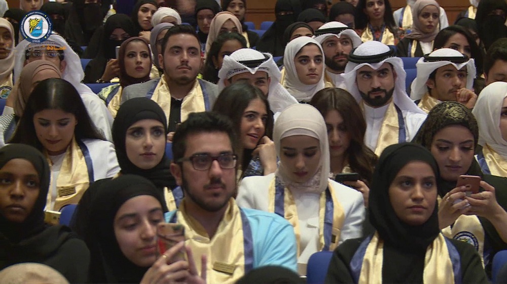 إعلانات طلابية تنعش التعصب القبلي في الكويت