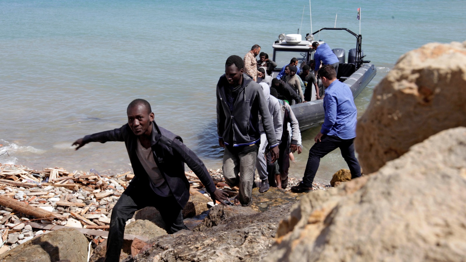 خفر السواحل الليبي تلقى دعما أوروبيا للتصدي لموجات الهجرة