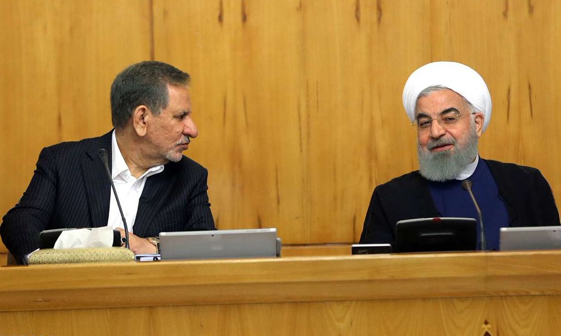 روحاني ومحافظ البنك المركزي الجديد