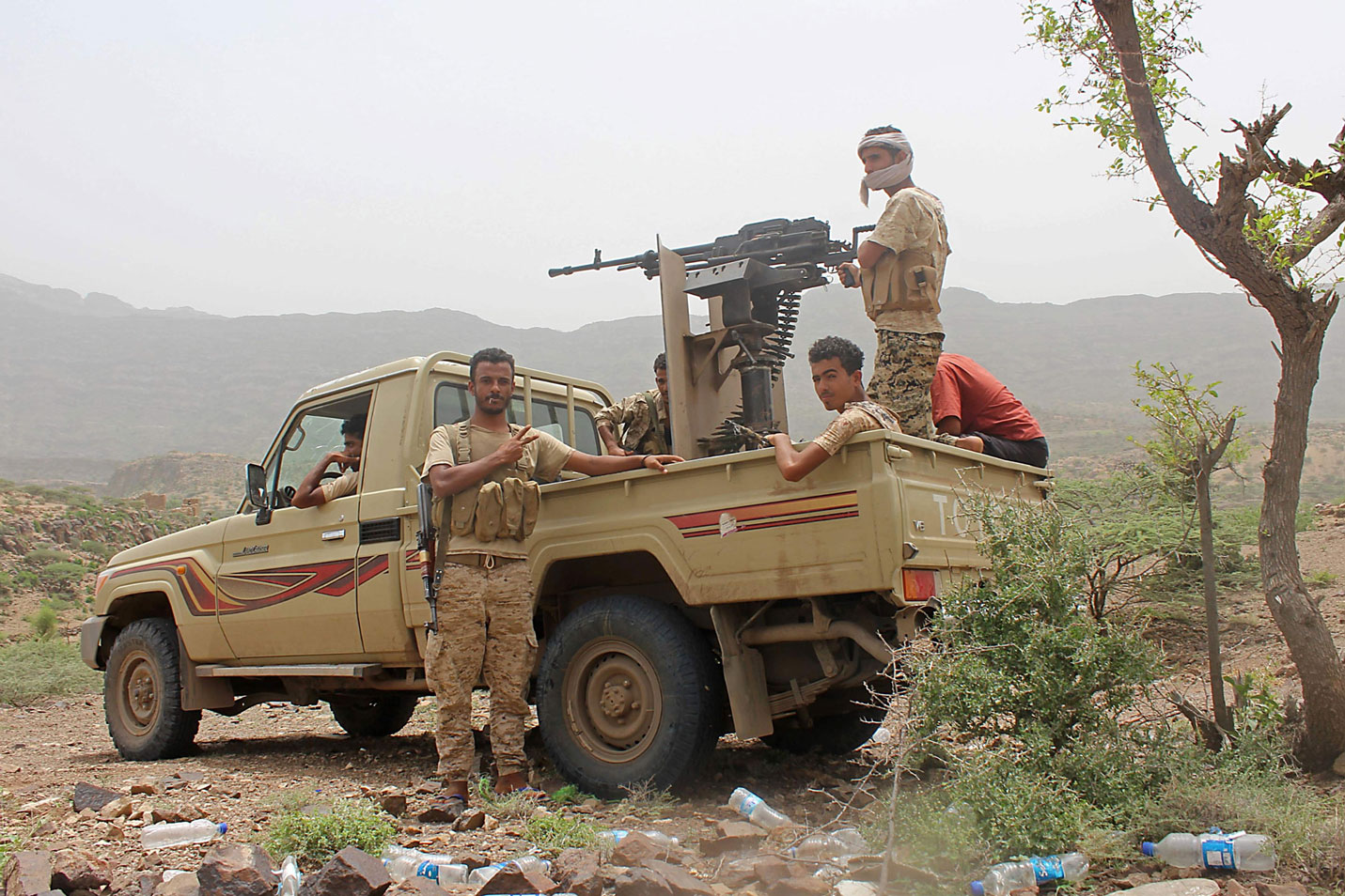 القوات اليمنية تترقب على مشارف الحديدة