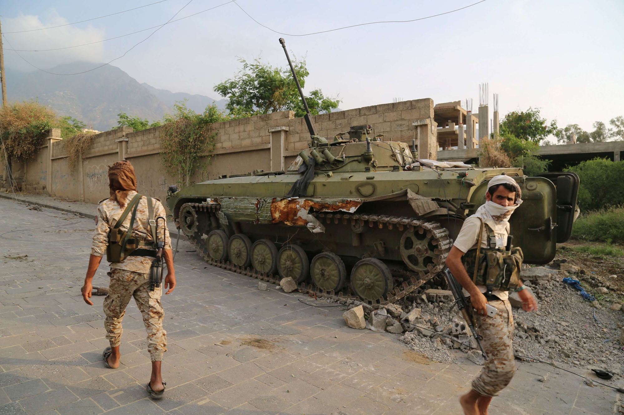 الجيش يتقدم في معاقل الحوثيين