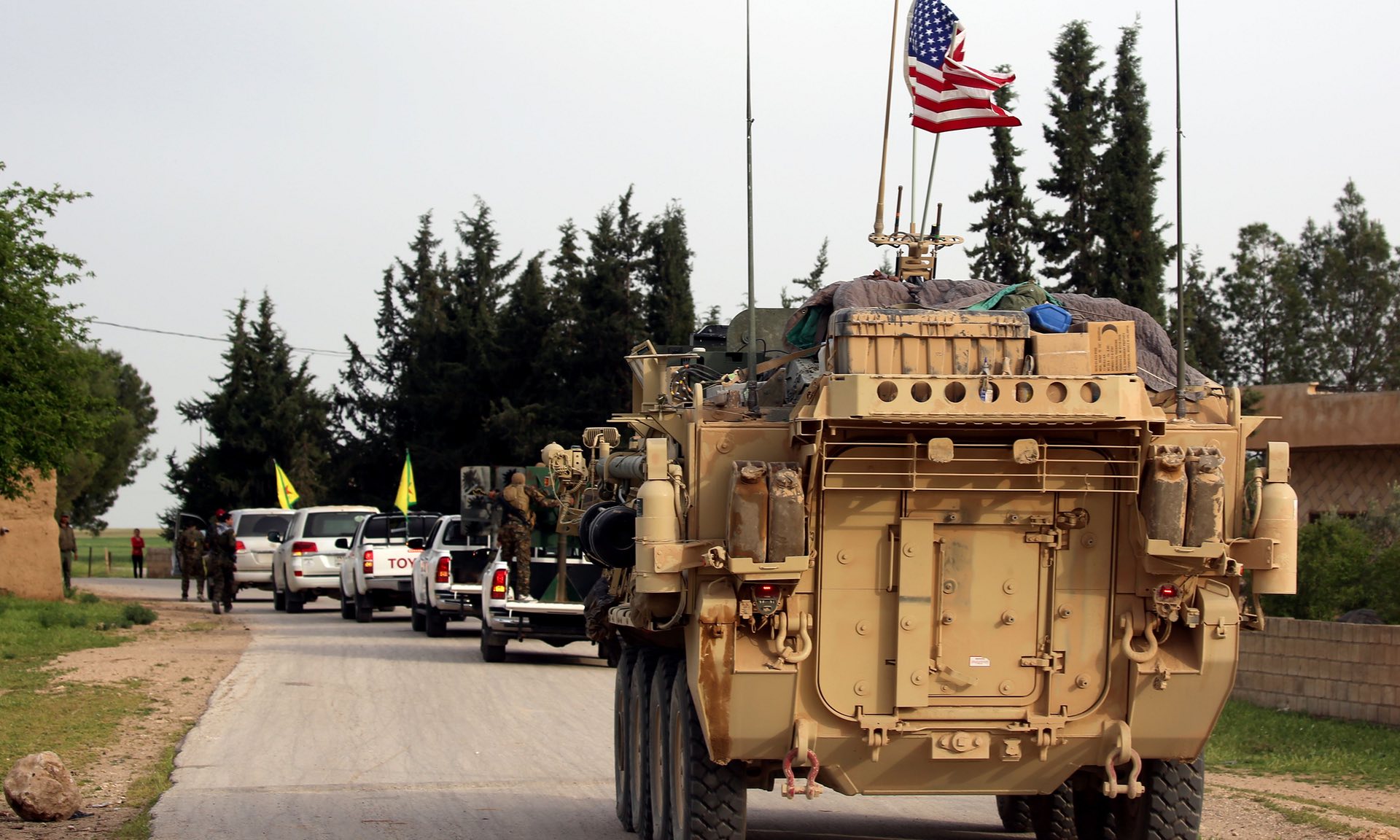 قوات أميركية ترافق قوات من أكراد سوريا