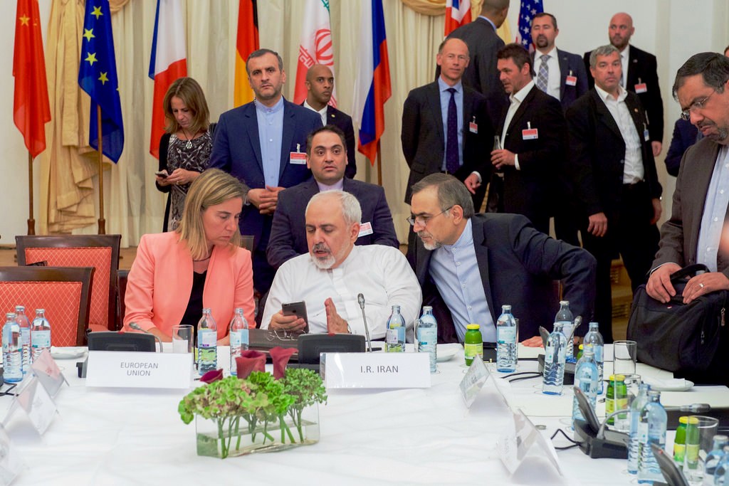 دعم أوروبا لإيران يتلاشى مع اقتراب حزمة ثانية من العقوبات الأميركية 