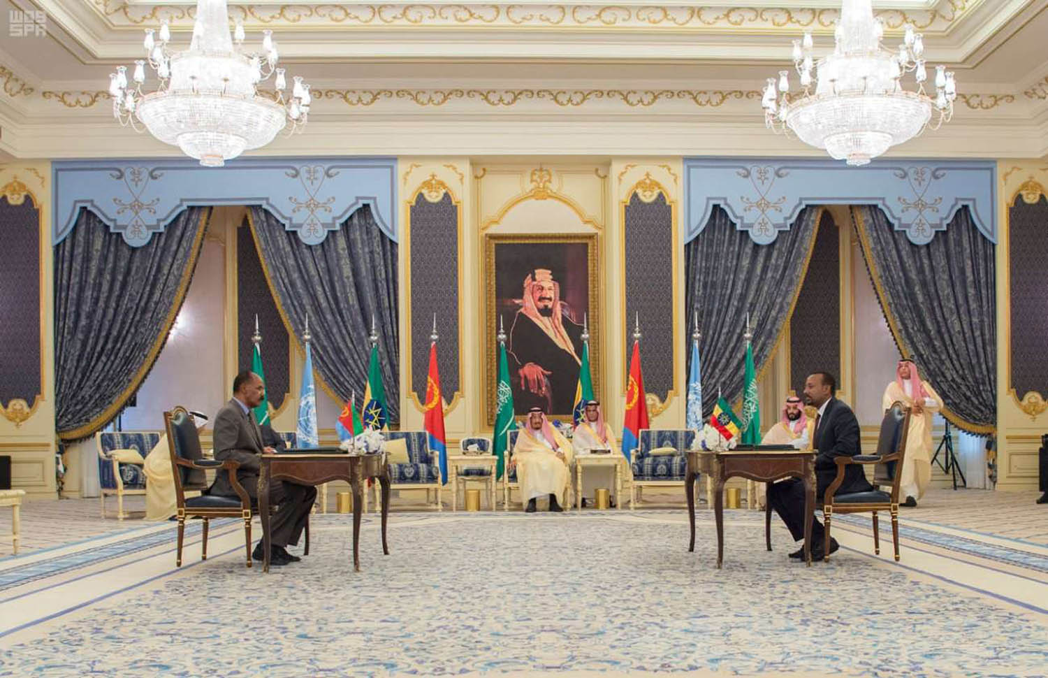 الملك سلمان يحضر توقيع اتفاق السلام الاريتري الاثيوبي