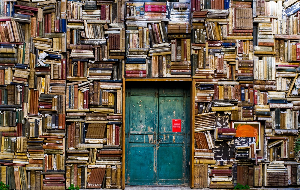 عشاق القراءة اللبنانيون يتبادلون المعرفة "في كتب عالمفرق"
