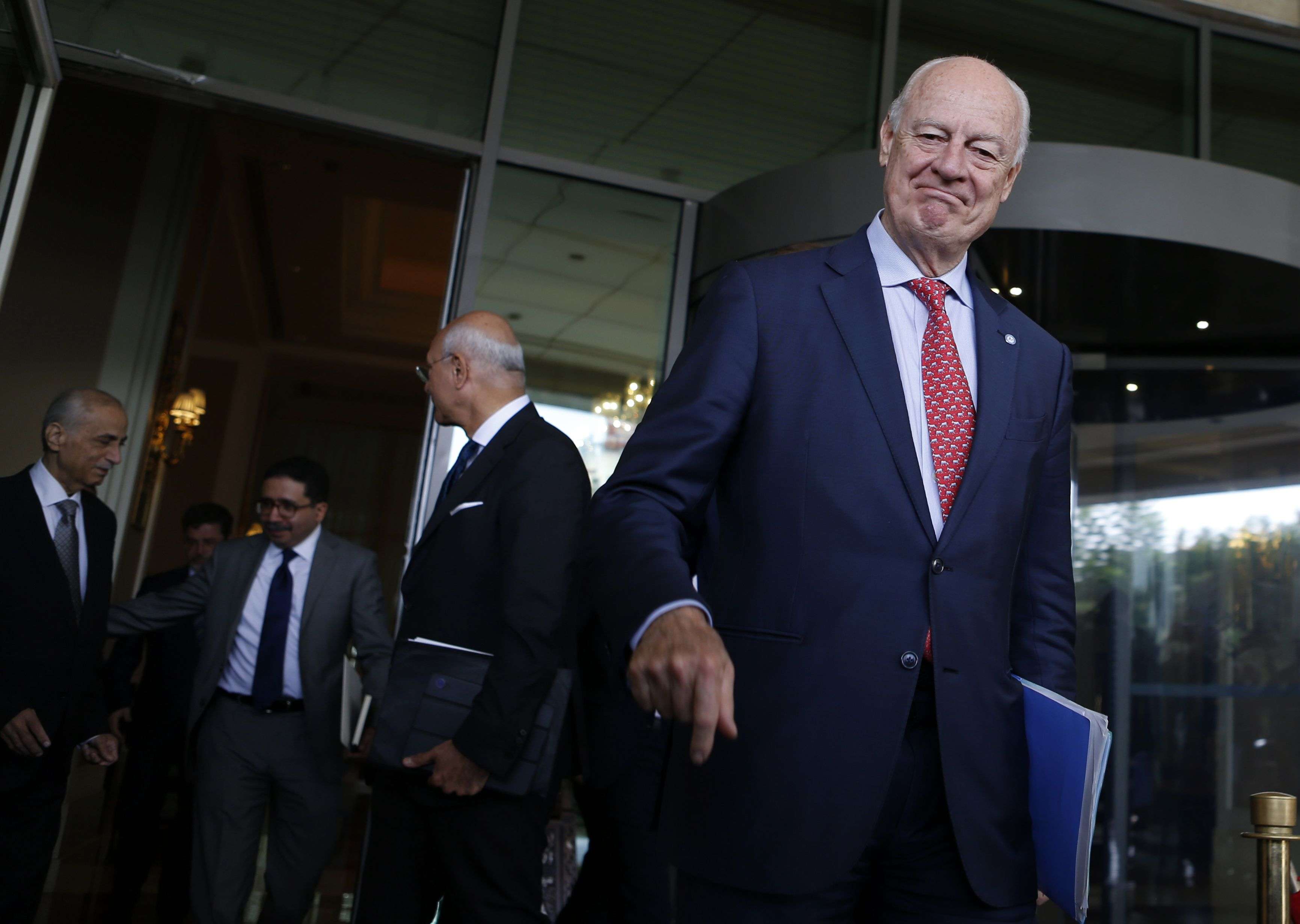 خلافات مستمرة