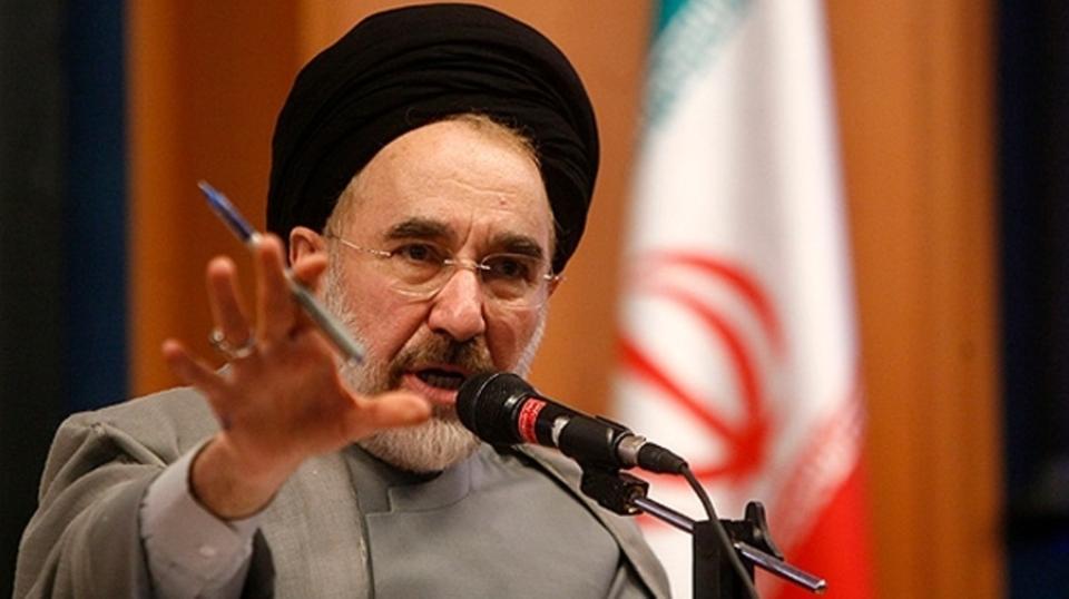 الرئيس الإيراني الأسبق محمد خاتمي يكسر حاجز الخوف