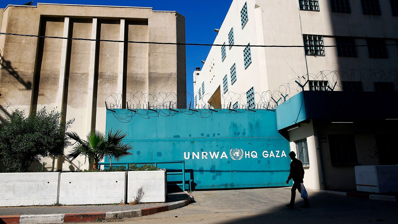 قطع التمويل الأميركي عن الأونروا يفاقم الأزمة في غزة 