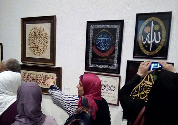 الحروف تنطق بالجمال في ملتقى القاهرة الدولي لفنون الخط العربي