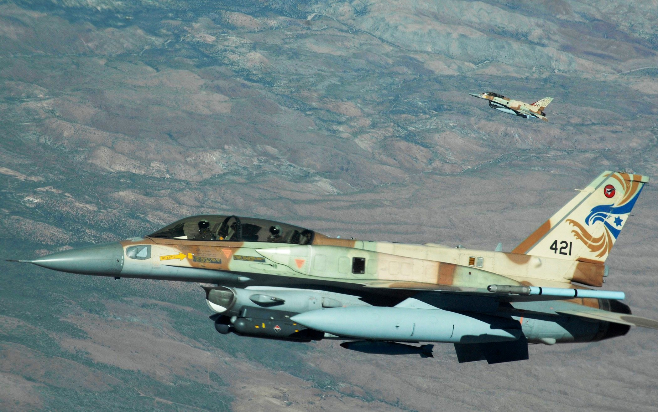 اسرائيل شنت عشرات الغارات الجوية على أهداف إيرانية في سوريا