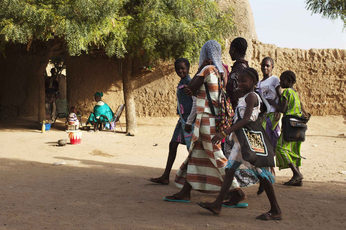 Girls walk to school in Gao, Mali.