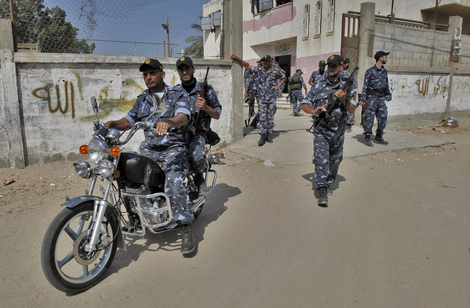 أجهزة أمن حماس شنت حملات اعتقال مكثفة في قطاع غزة