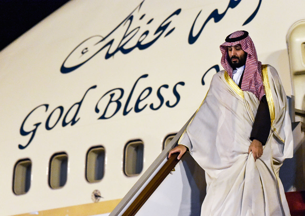 ولي العهد السعودي الأمير محمد بن سلمان يصل الجزائر قادما إليها من موريتانيا