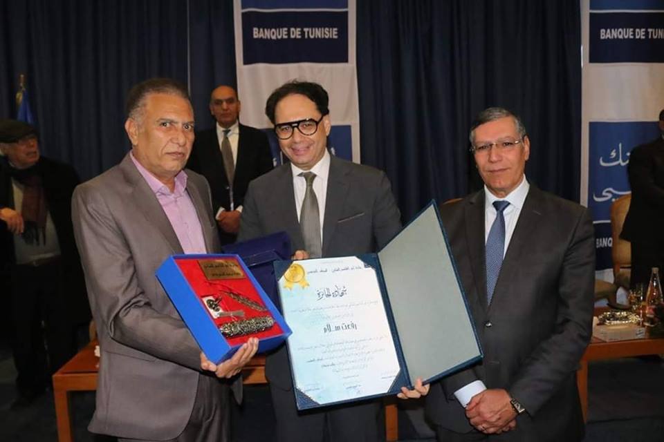 كاتب