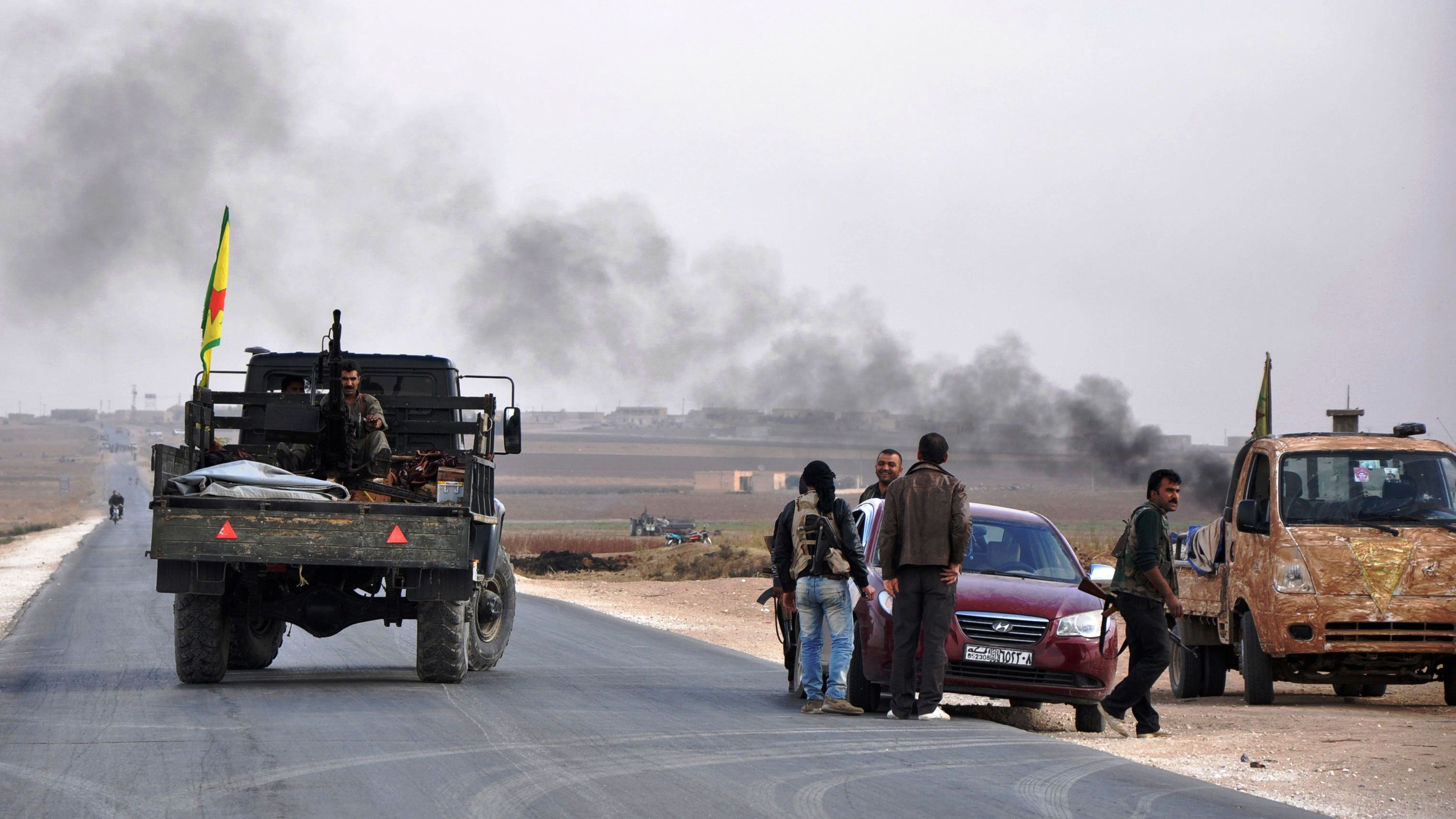 الوحدات الكردية رأس الحربة في مواجهة داعش مهددة بهجوم تركي