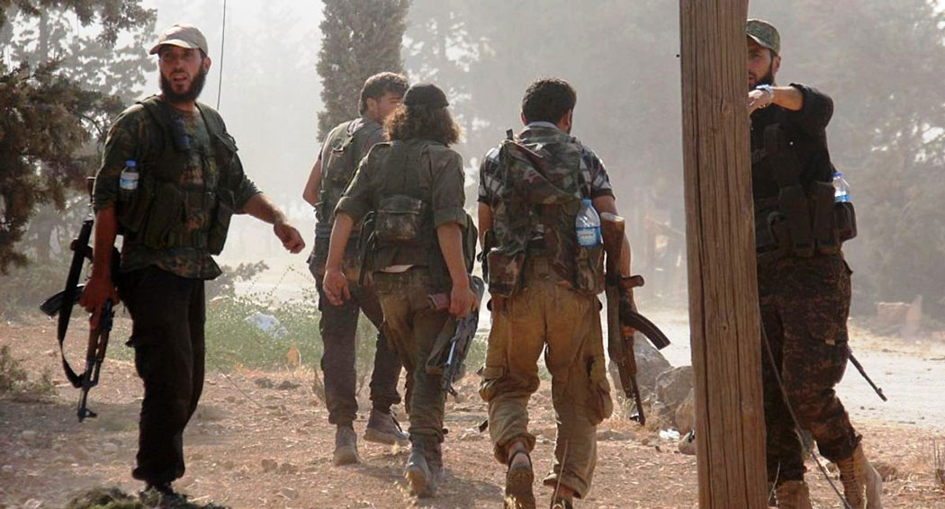 مسلحون من هيئة تحرير الشام خاضوا معارك شرسة للسيطرة على ادلب