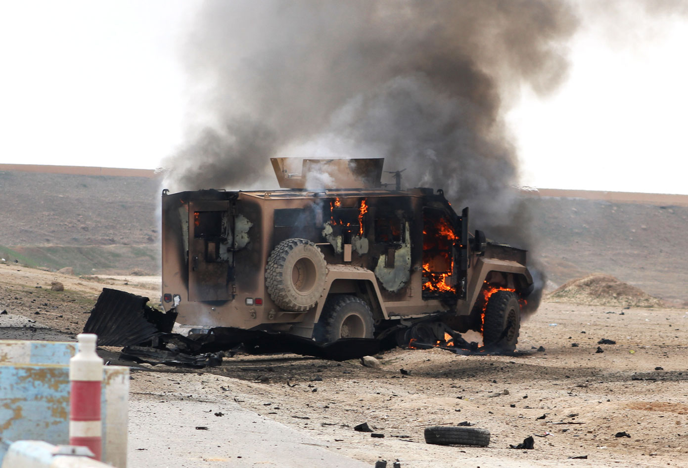 ثاني هجوم انتحاري يشنه داعش على القوات الأميركية والكردية