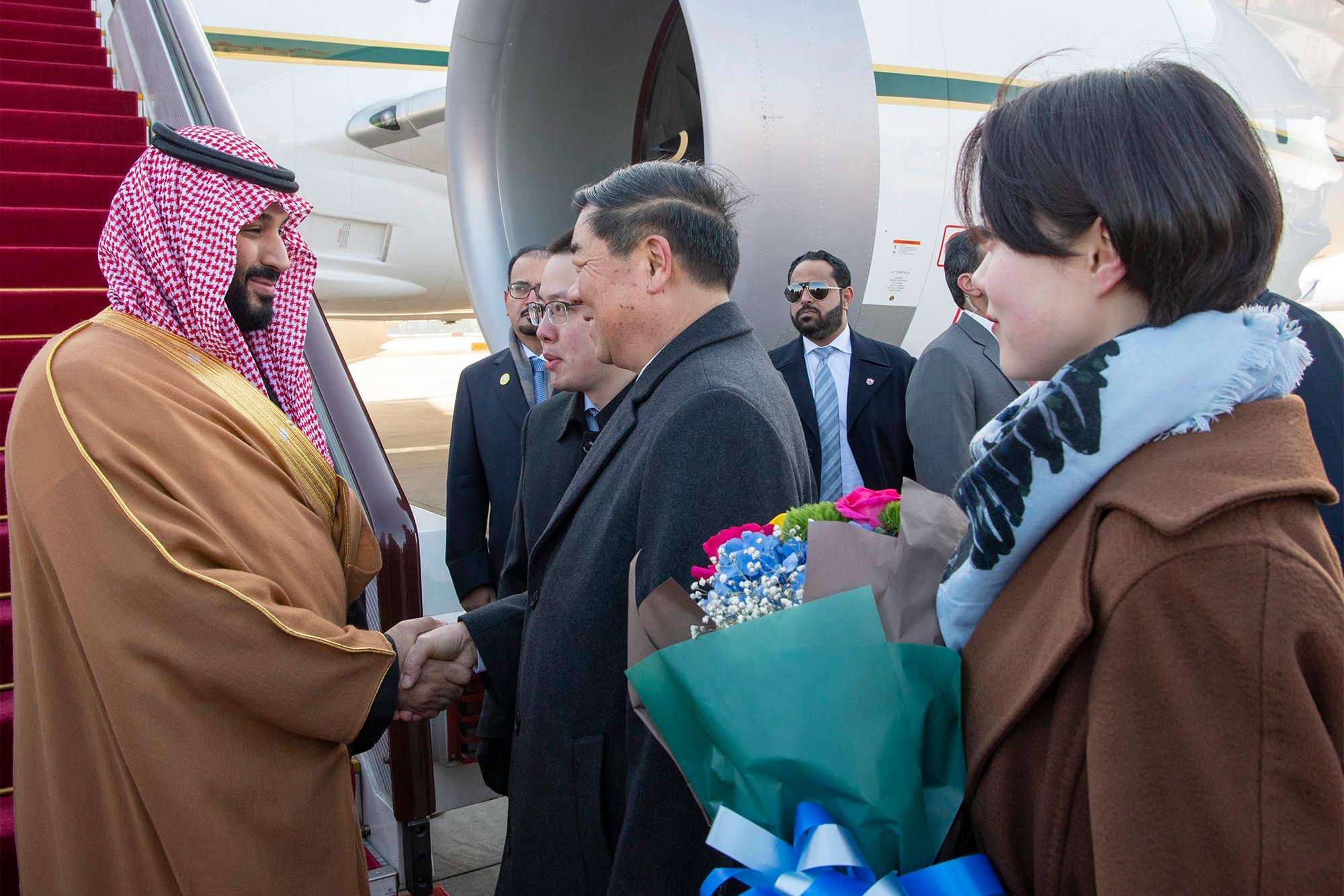 ولي العهد السعودي يلتقي المسؤولين الصينيين