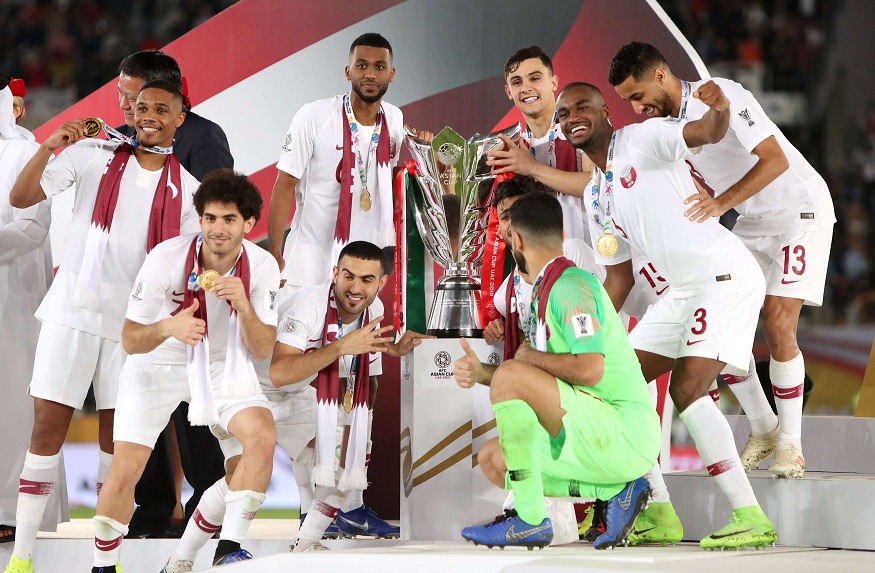 قطر على منصة التتويج في كأس آسيا 2019