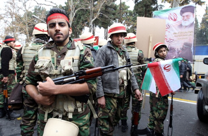 ميليشيات إيرانية تقاتل في سوريا دعما لنظام بشار الأسد