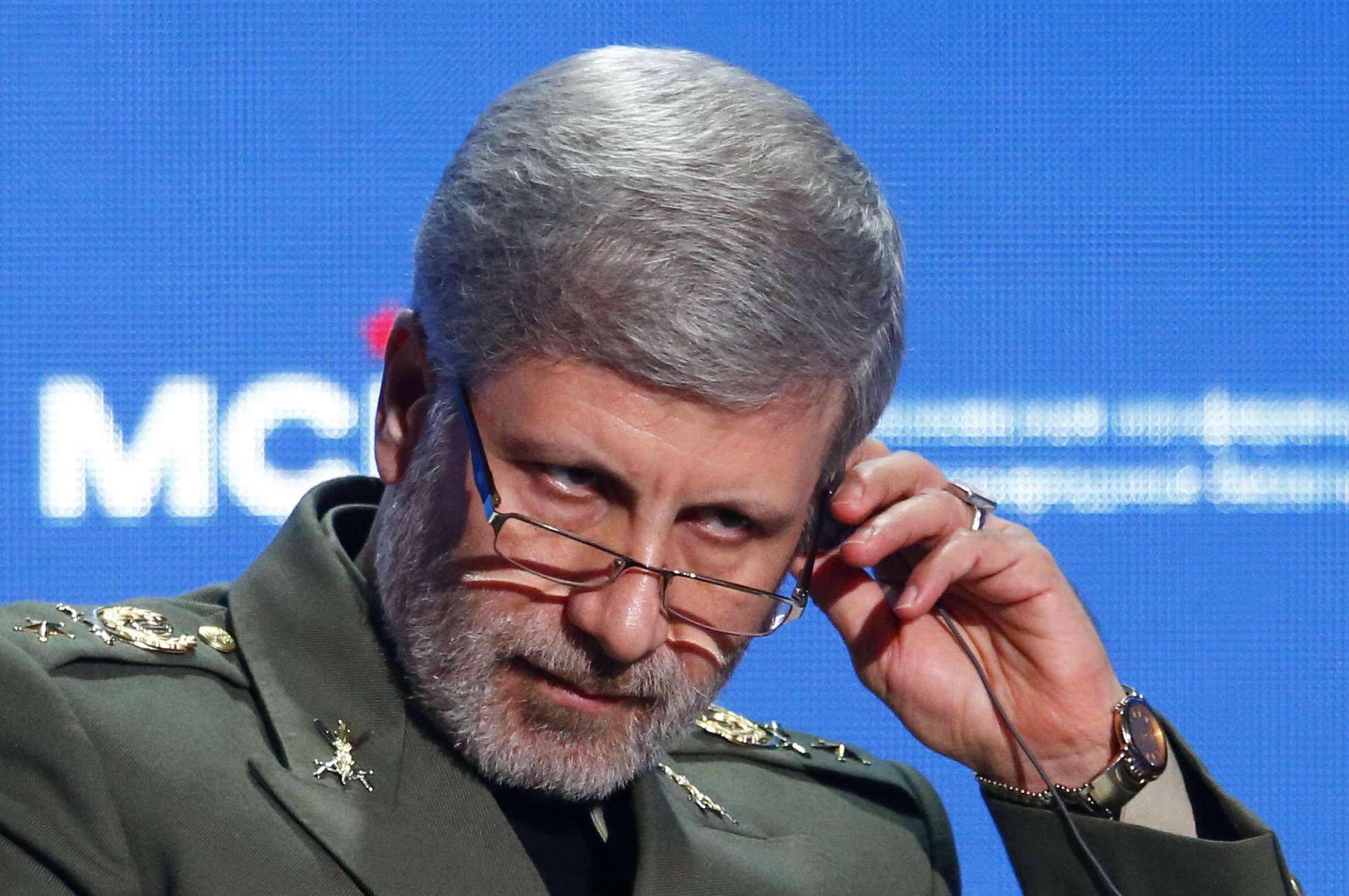 وزير الدفاع الإيراني أمير حاتمي 