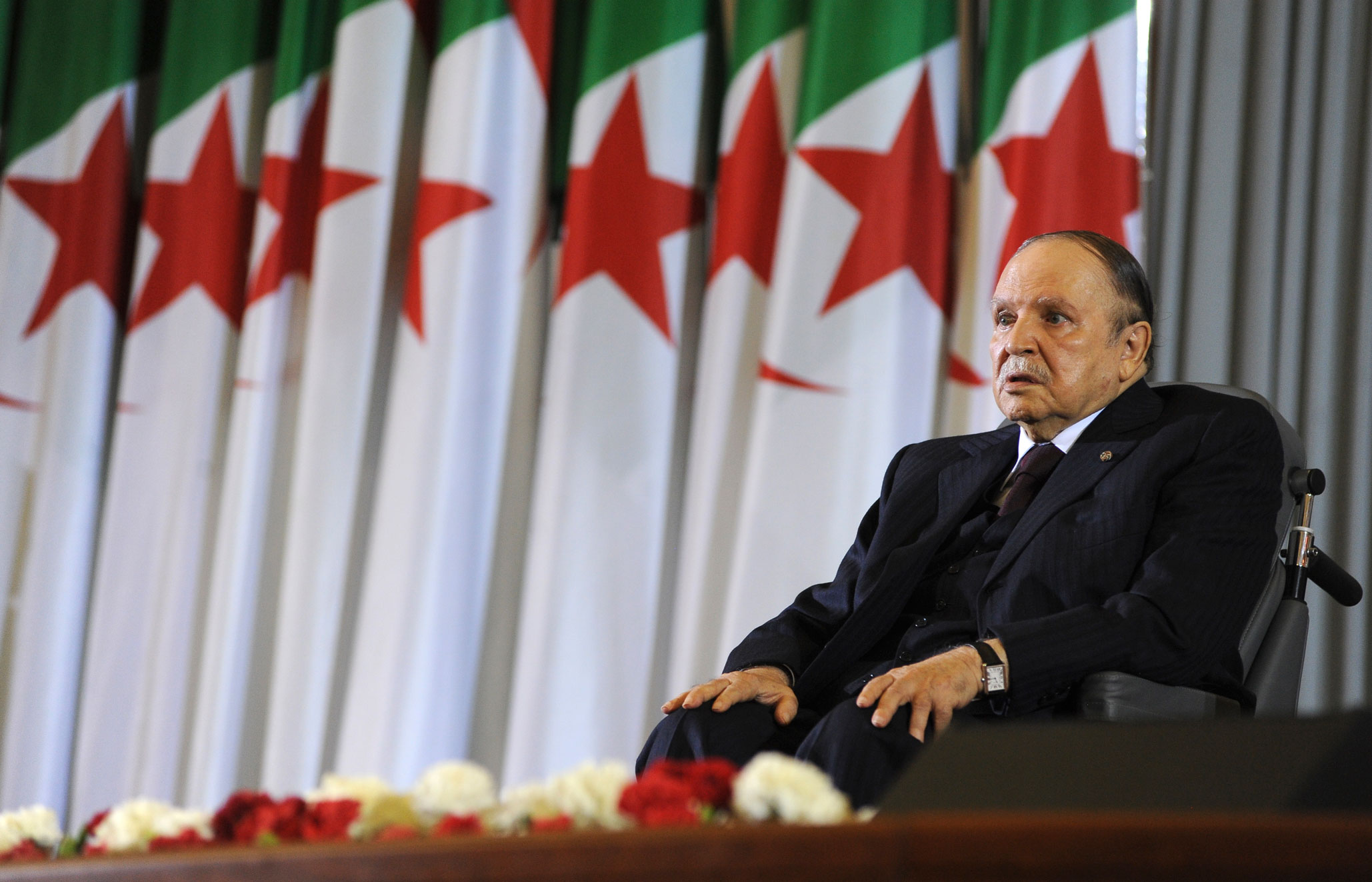 الرئيس الجزائري عبدالعزيز بوتفليقة يعاني من تبعات جلطة دماغية ابعدته عن الحكم لمدة طويلة