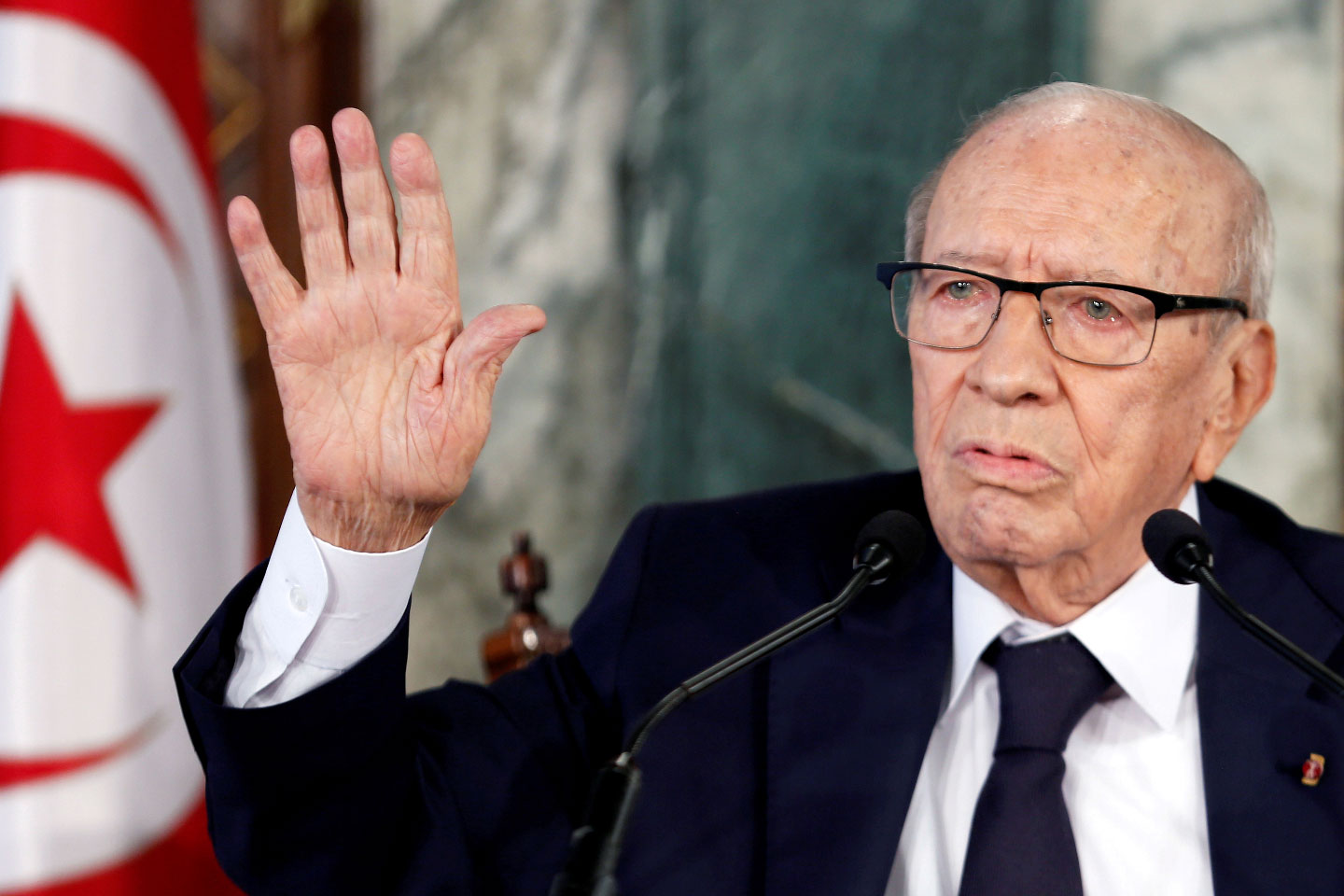 Tunisian President Beji Caid Essebsi speaks during a news conference at the Carthage Palace in Tunis, Tunisia November 8, 2018. 