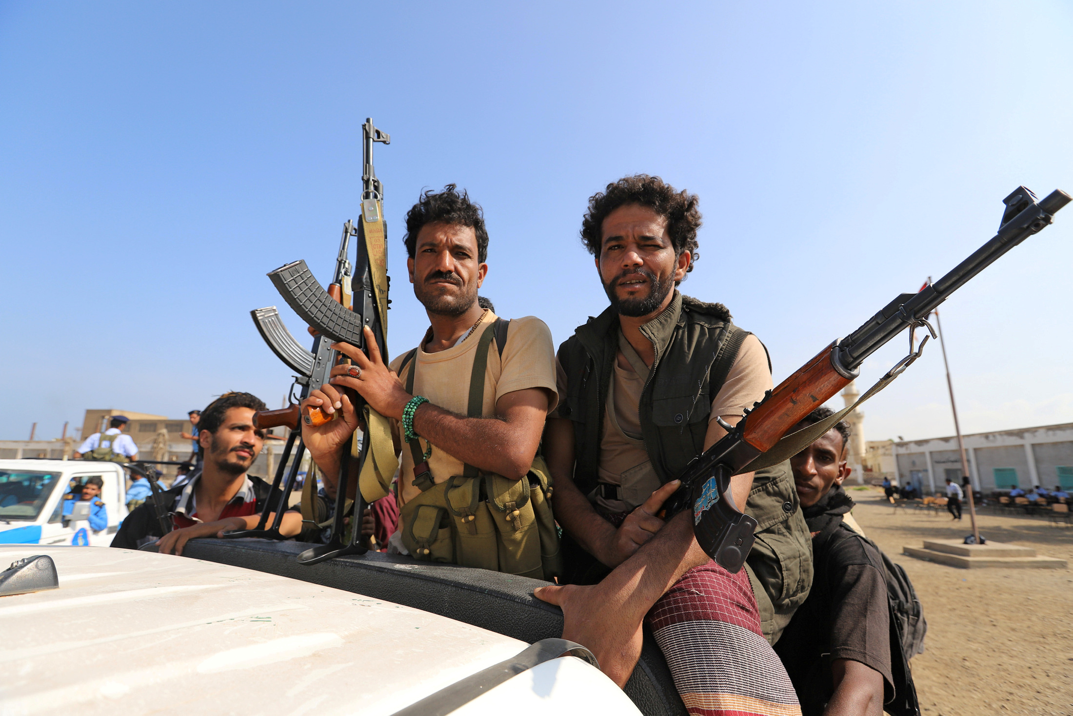 الحوثيون استغلوا اتفاق الهدنة لاعادة ترتيب صفوفهم في الحديدة بعد هزائم متتالية