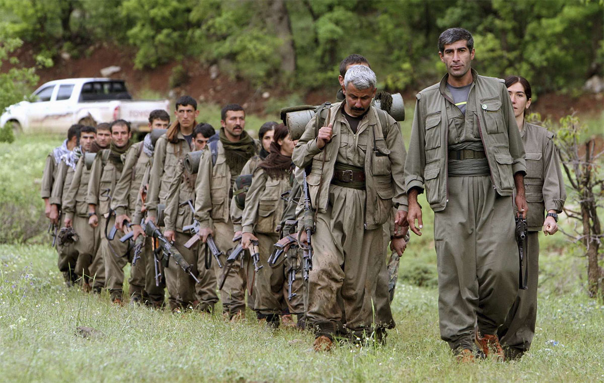 Group of armed Kurdish fighters from the PKK enter northern Iraq