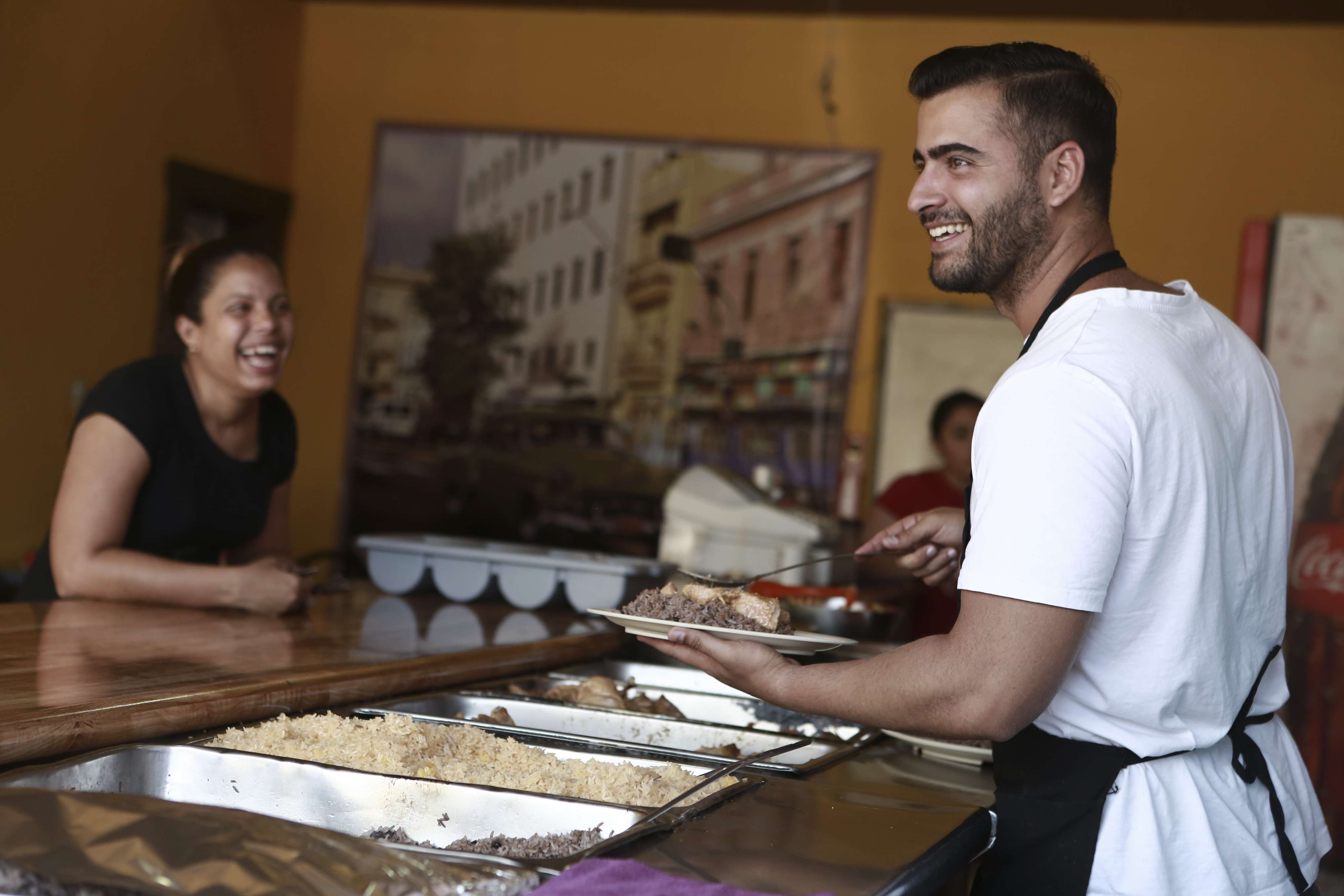 مطعم