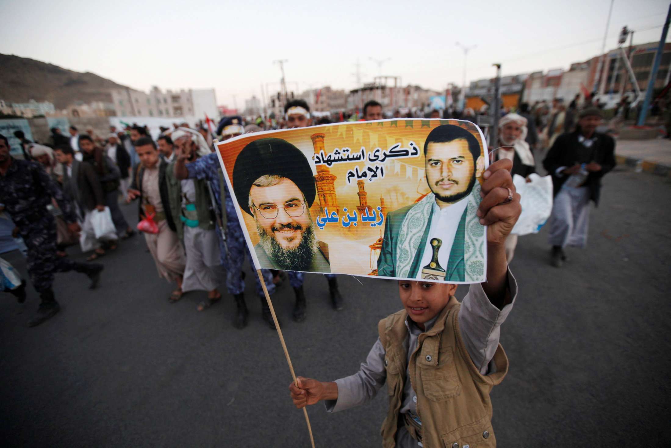 حزب الله موجود في اليمن 