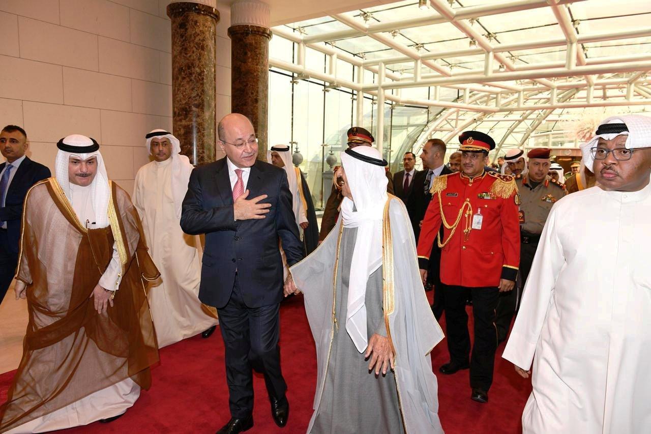 الرئيس العراقي برهم صالح يلتقي امير الكويت صباح الأحمد الجابر الصباح