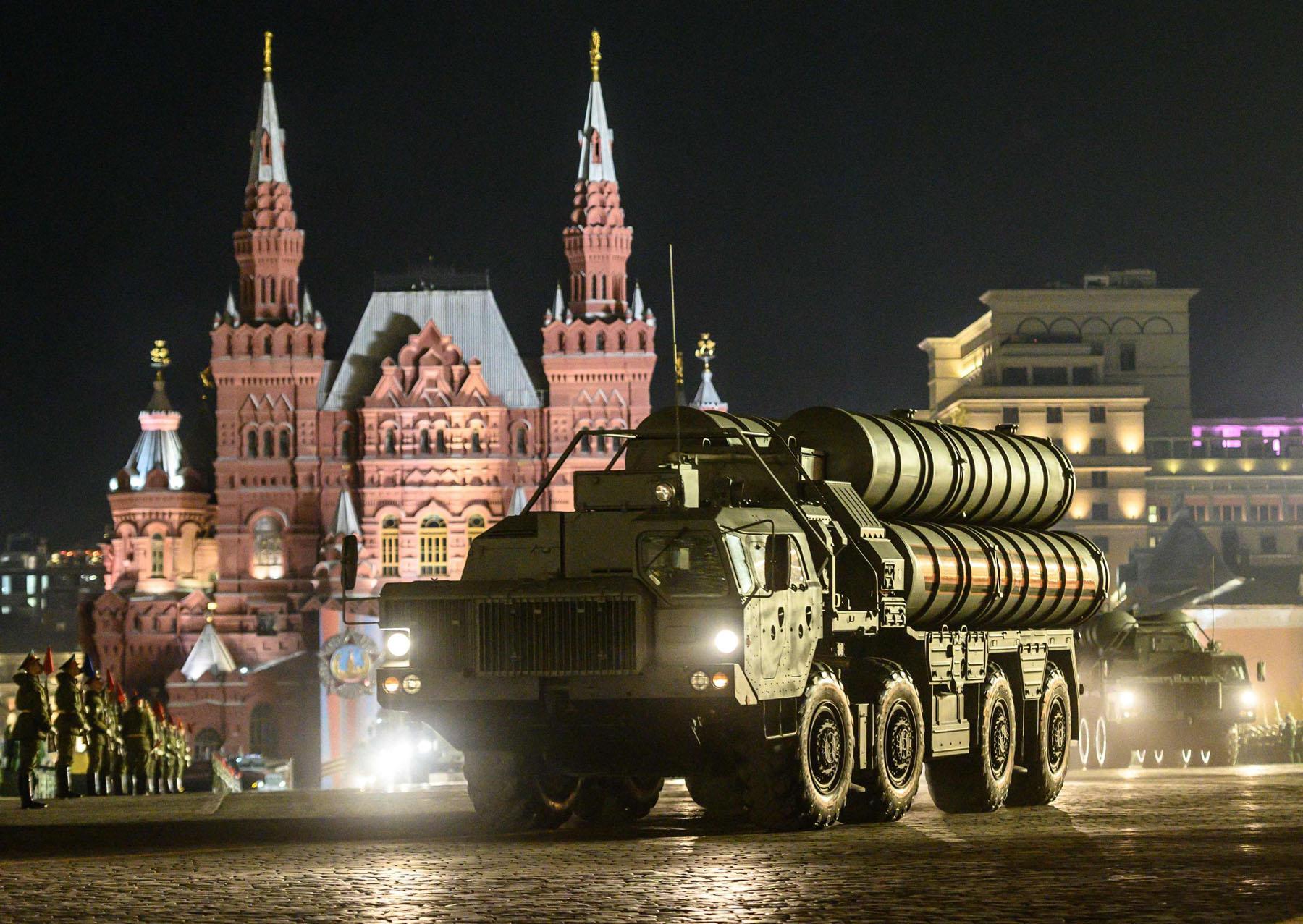 صواريخ اس-400 الروسية