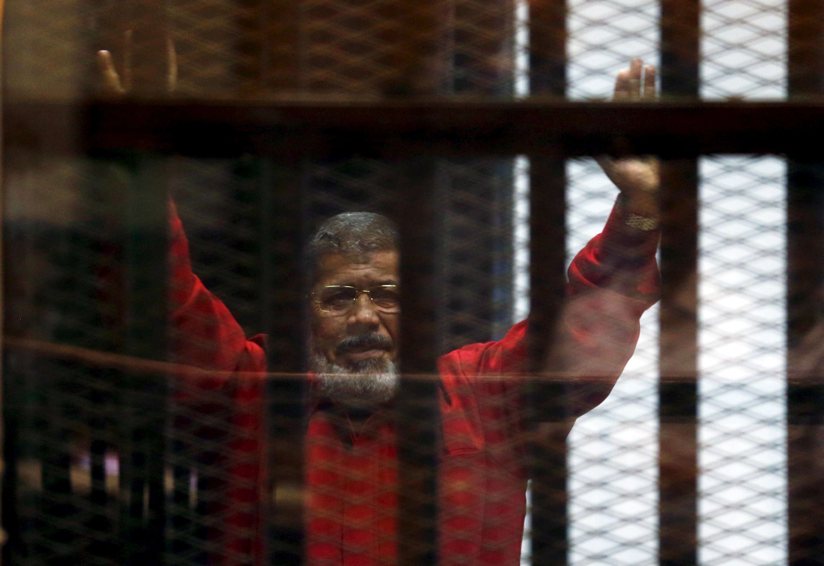مرسي كان يتحدث الى القاضي قبل وفاته بوقت قصير