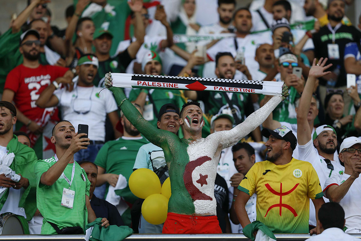 جسر جوي لنقل المشجعين الجزائريين للقاهرة