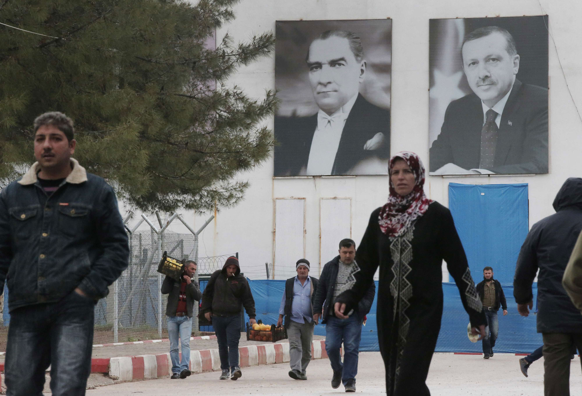 أردوغان استغل أزمة اللاجئين السوريين في الدعاية الانتخابية