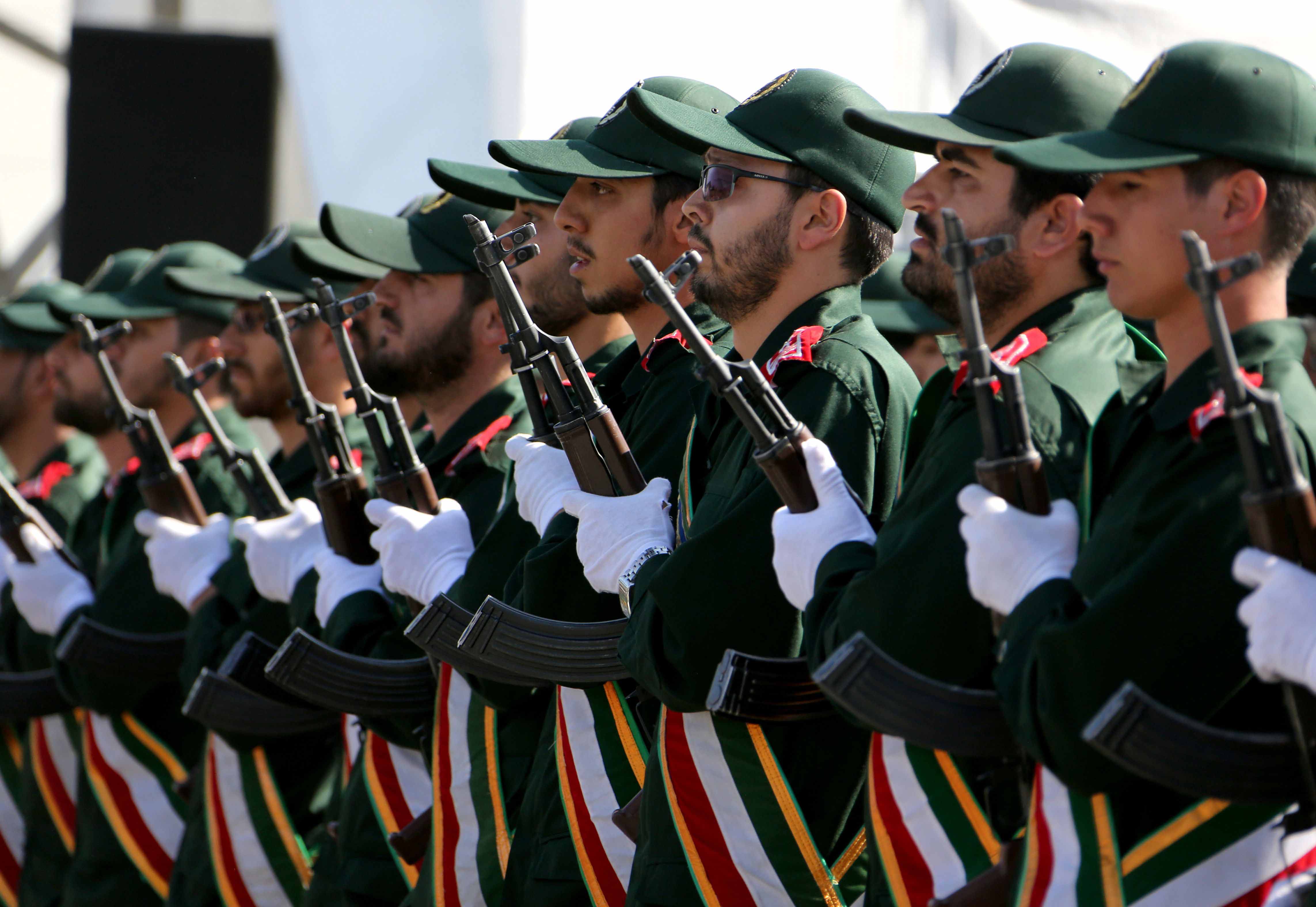 الحرس الثوري في مرمى نيران الأكراد في بيرانشهر 