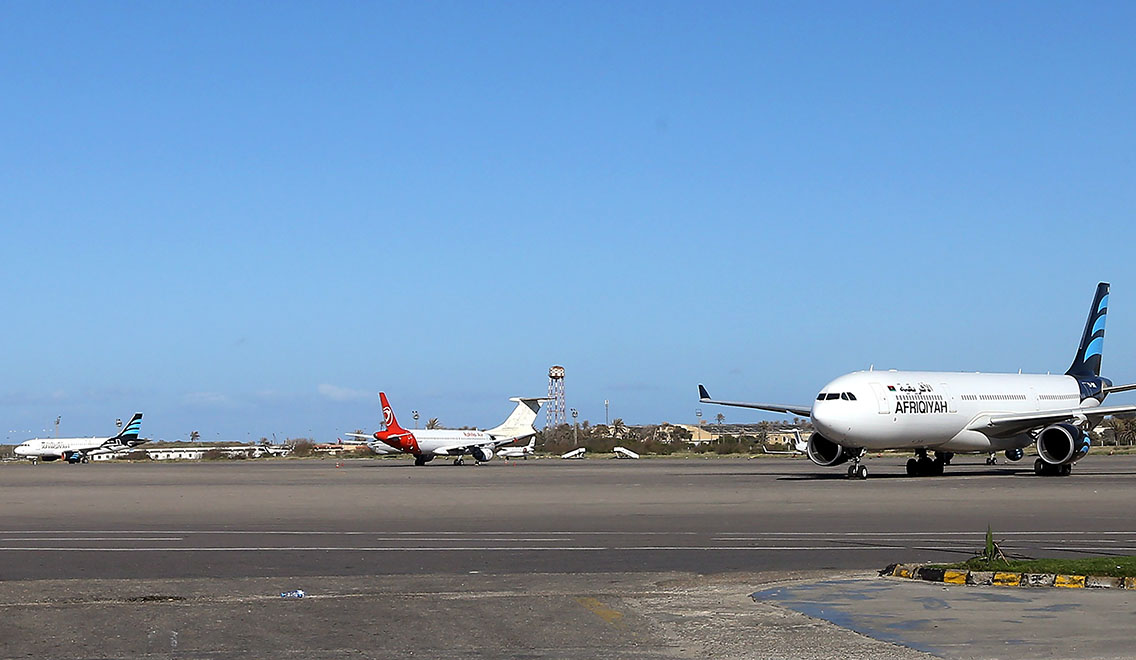 مطار معيتيقة أغلق أجوائه أمام طائرات الخطوط الجوية الإفريقية 